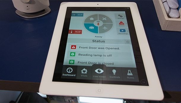 iOS 智能家居控制面板概念